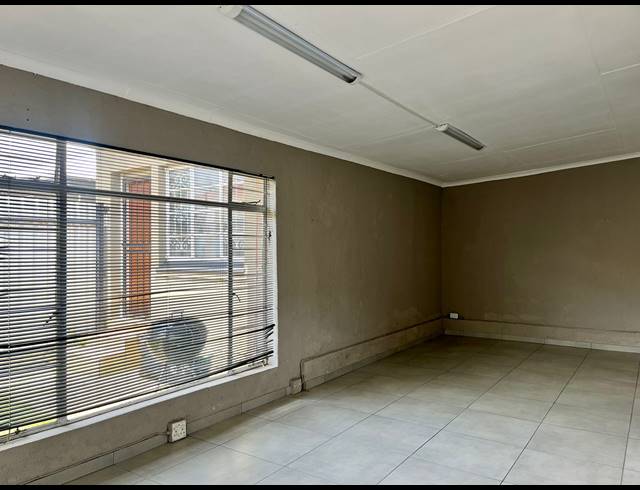M² OFFICE RENTED IN DALVIEW